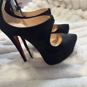 Never Worn Christian Louboutin Black Heels